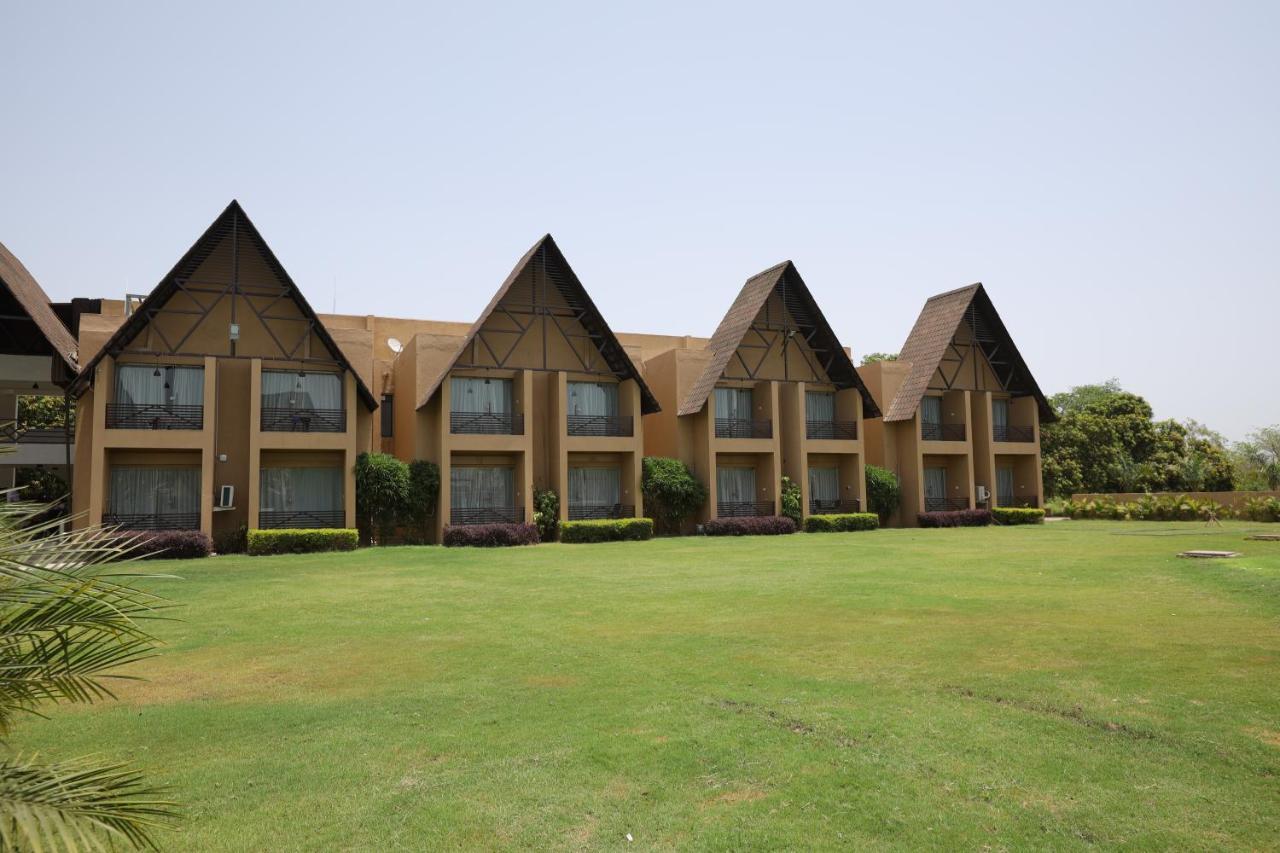 Jagira Ananta Elite , Sasan Gir Hotel Chitrod Exterior photo