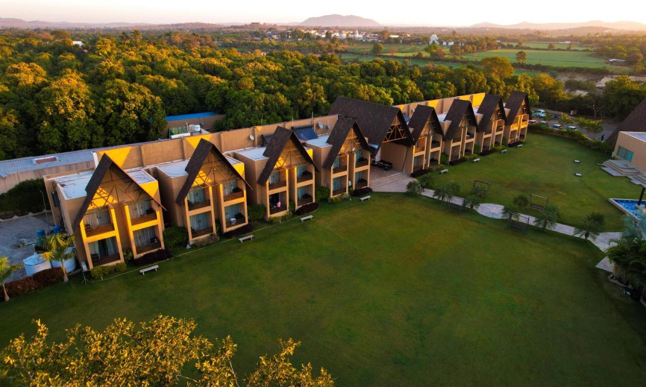 Jagira Ananta Elite , Sasan Gir Hotel Chitrod Exterior photo